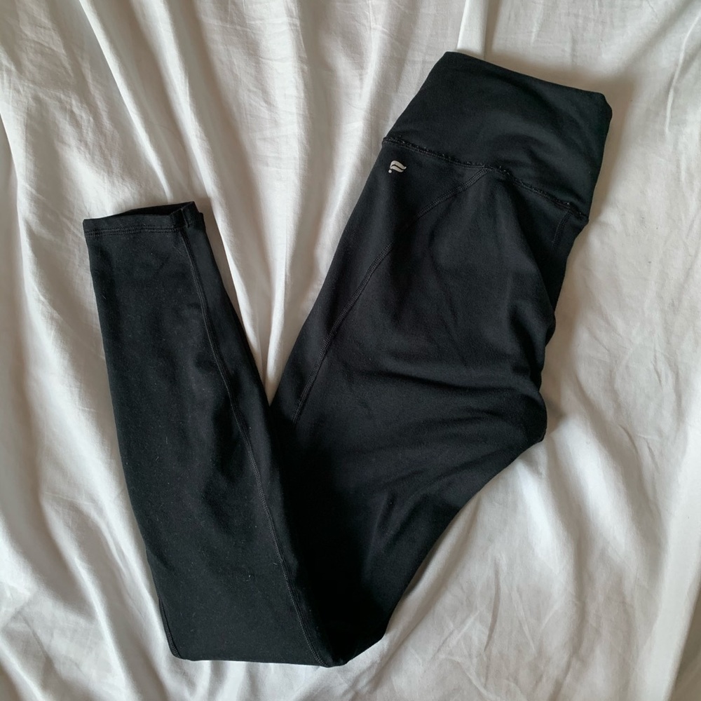 Fabletics High-Waisted Powerhold leggings